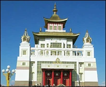 Quốc gia Phật giáo duy nhất của Châu Âu cần tăng tốc